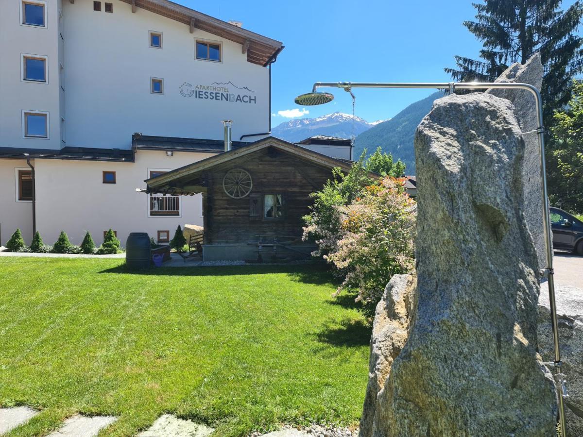 Hotel Giessenbach Fuegen Exterior photo